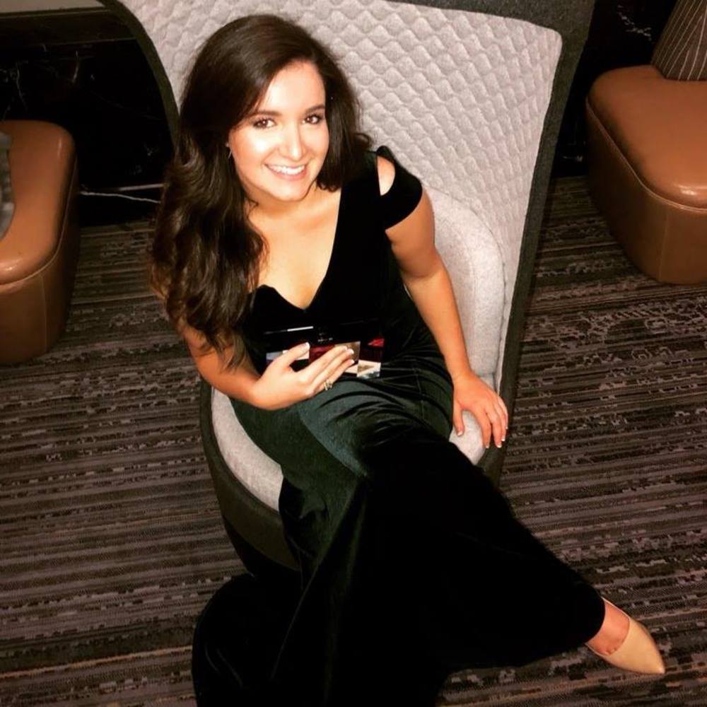 Meet your Posher, Vicky